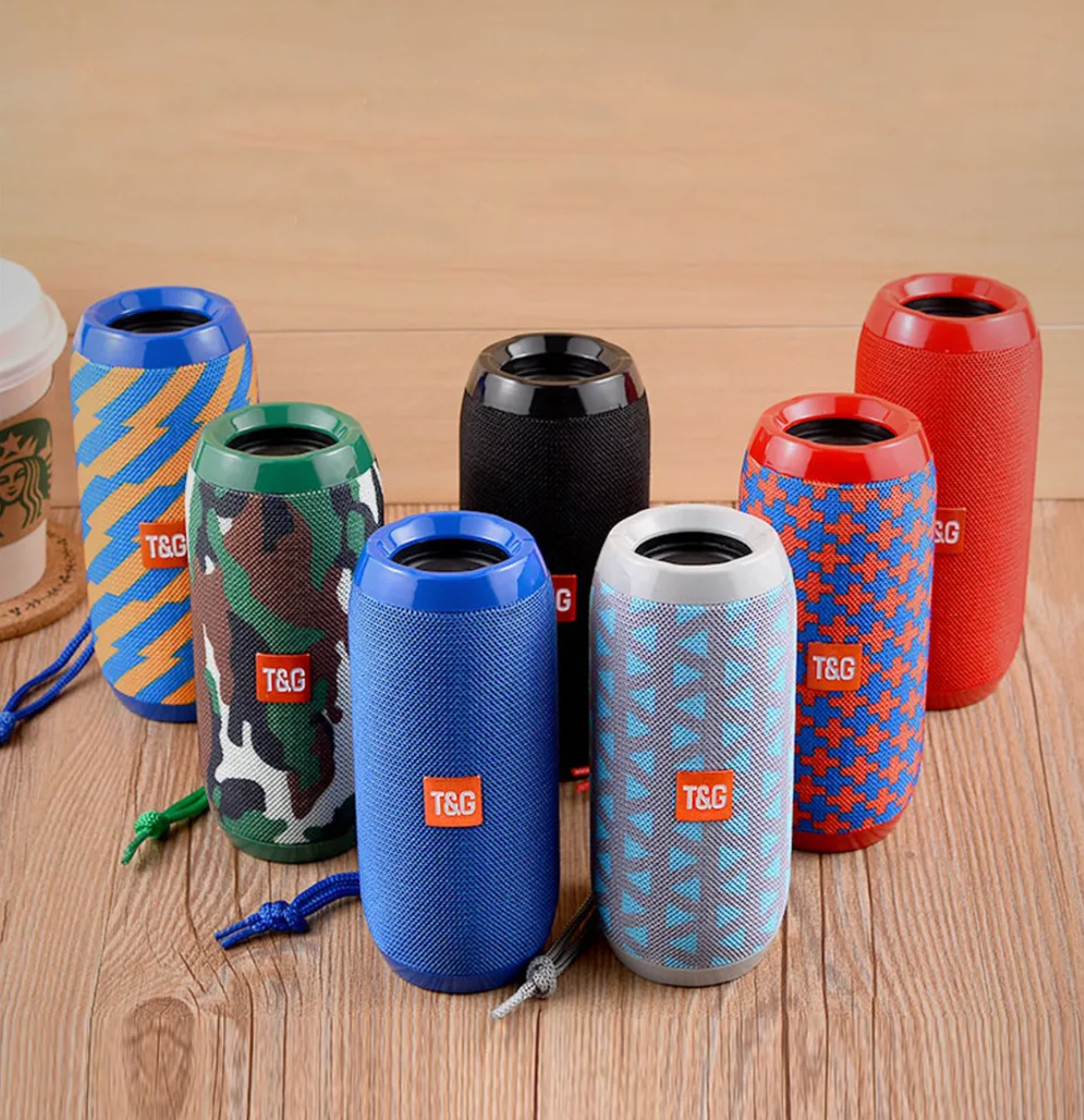 Coluna Bluetooth TG117, Impermeável e Portátil com Surround 3D - Suporte para TF e Rádio Coluna Bluetooth TG117, Impermeável e Portátil com Surround 3D - Suporte para TF e Rádio